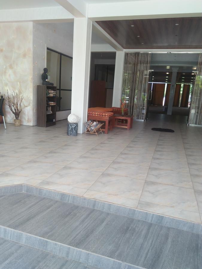 Green Shadows Beach Hotel Wadduwa Exterior photo